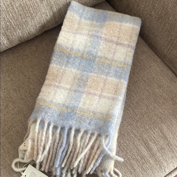 Sezane Louise Scarf. NWT - Picture 4 of 5